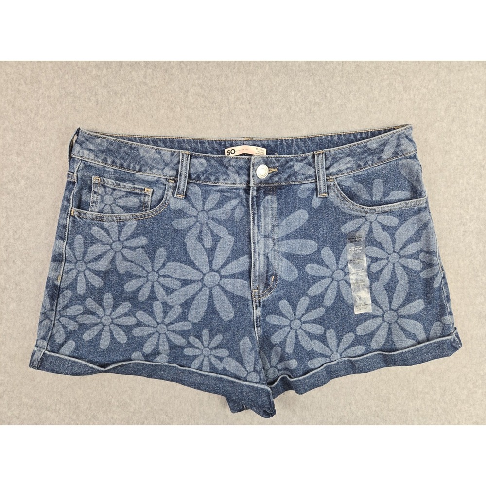 So Jean Shorts Womens Size 16 Denim Mom Short Cuffed Jeans Flower Blue NWT‎